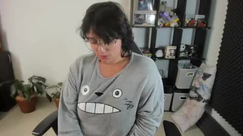 Catalina online show from February 6, 2025, 4:36 pm