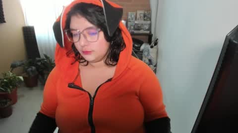 Catalina online show from September 9, 2025, 12:48 pm