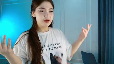 aiko_mainee online show from March 27, 2026, 1:44 am