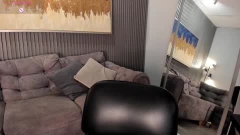 Alisson online show from January 6, 2025, 9:54 pm