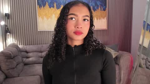 Alisson online show from January 24, 2025, 7:39 pm