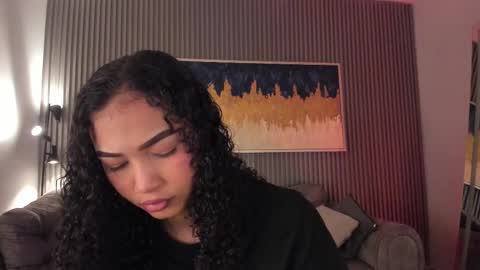 Alisson online show from February 12, 2025, 7:45 pm