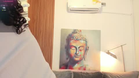 Alisson online show from October 7, 2025, 7:44 pm