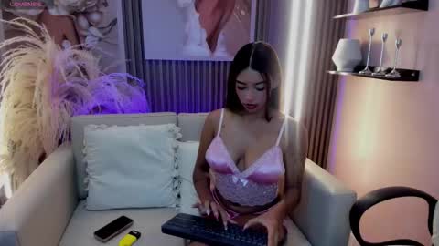   online show from September 21, 2025, 1:07 am