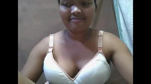 aimealdy online show from October 7, 2025, 3:53 pm