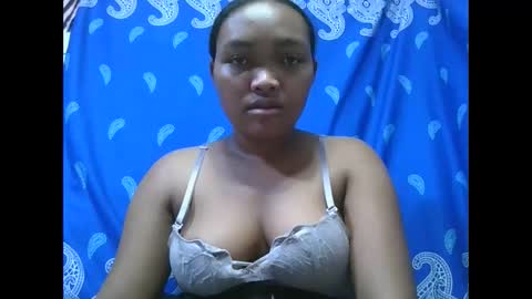 Snapshot of aimealdy chatting on December 5, 2025, 3:04 am aimealdy online show from December 5, 2025, 3:04 am