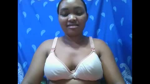 Snapshot of aimealdy chatting on December 22, 2025, 7:44 pm aimealdy online show from December 22, 2025, 7:44 pm