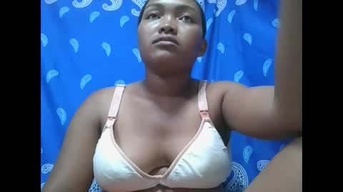 Snapshot of aimealdy chatting on January 7, 2026, 7:33 am aimealdy online show from January 7, 2026, 7:33 am