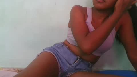 aimeamour online show from February 25, 2025, 6:58 am