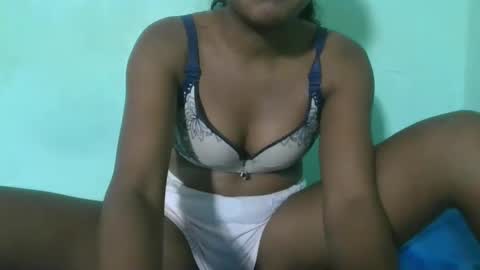 aimeamour online show from February 27, 2025, 6:31 pm
