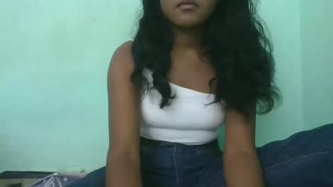 aimeamour online show from March 8, 2025, 3:35 pm