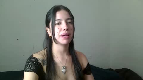 J  online show from April 22, 2026, 6:53 pm