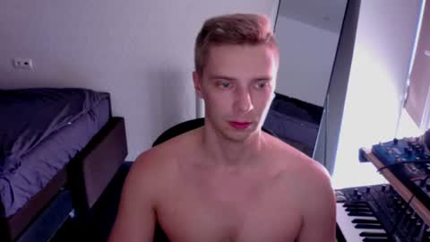 Snapshot of aintwefunkin chatting on July 11, 2026, 11:02 am free your mind and your ass will follow online show from July 11, 2026, 11:02 am