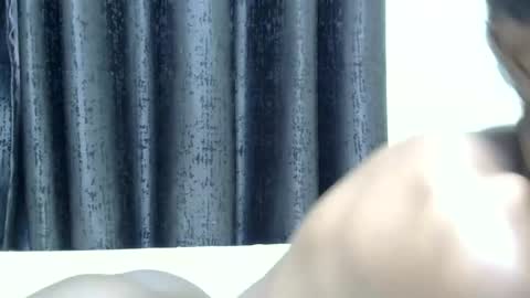 Snapshot of air_hottess chatting on January 2, 2025, 7:33 am Cindy online show from January 2, 2025, 7:33 am