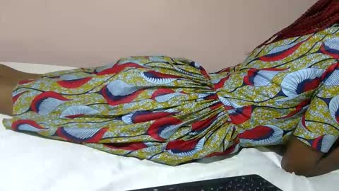 Snapshot of air_hottess chatting on October 15, 2025, 7:52 am Cindy online show from October 15, 2025, 7:52 am