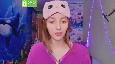 Diva Aira of the Ethereal Fairies online show from December 15, 2025, 8:40 am