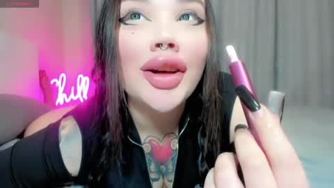 Snapshot of aira_vi chatting on May 4, 2026, 3:41 pm Aira online show from May 4, 2026, 3:41 pm