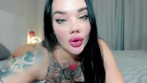 Snapshot of aira_vi chatting on July 20, 2026, 1:46 pm Aira online show from July 20, 2026, 1:46 pm
