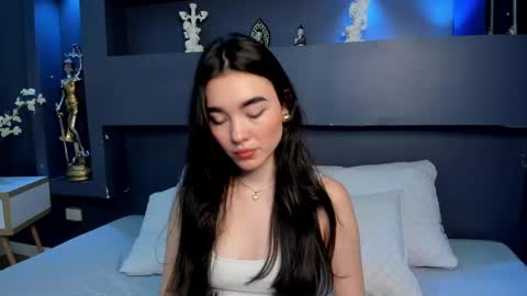 airi  online show from February 24, 2025, 4:26 pm