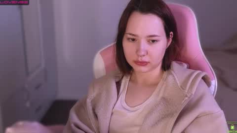 Snapshot of airyhill chatting on December 18, 2025, 11:49 am airyhill online show from December 18, 2025, 11:49 am