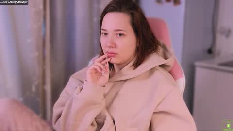 Snapshot of airyhill chatting on February 1, 2026, 12:26 pm airyhill online show from February 1, 2026, 12:26 pm