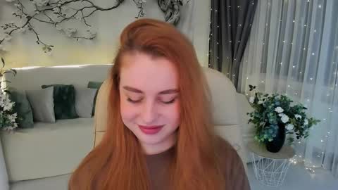 Louise online show from November 27, 2025, 4:36 am