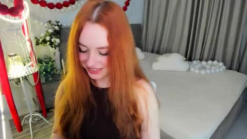 Louise online show from April 10, 2026, 8:02 pm