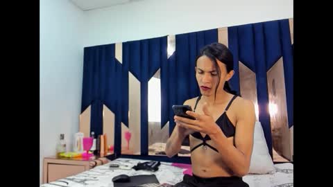 Aisha online show from October 11, 2025, 1:27 am