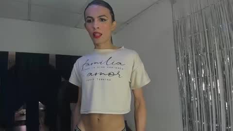 Snapshot of aisha_hotts777 chatting on May 28, 2026, 8:28 pm Aisha online show from May 28, 2026, 8:28 pm
