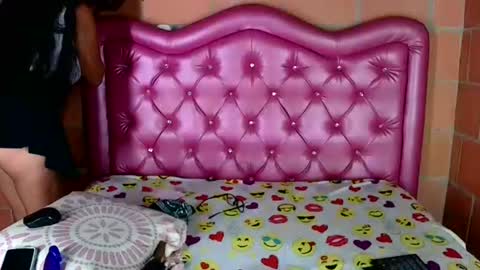 aisha koswell3 online show from September 28, 2025, 7:36 am