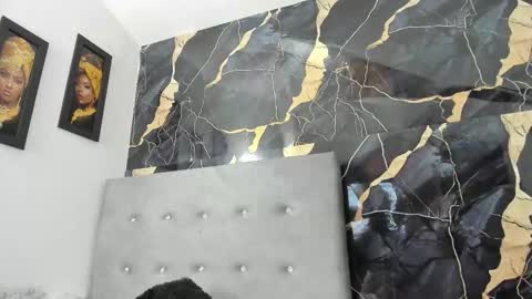 Aisha online show from November 29, 2025, 7:17 pm