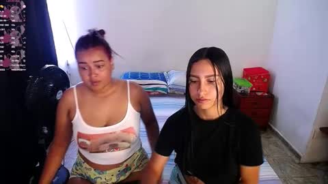 aisha_stacey0410 online show from November 8, 2025, 6:40 pm