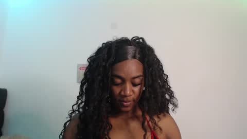 Snapshot of aishaowens chatting on June 23, 2026, 9:35 pm Aisha online show from June 23, 2026, 9:35 pm