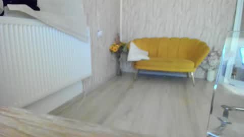 Aisha online show from February 11, 2025, 3:18 am