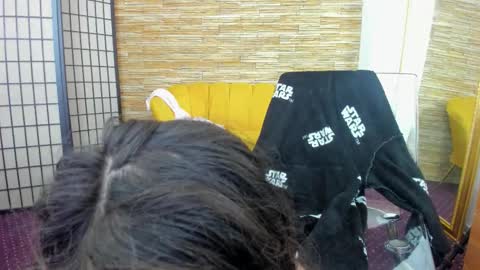 Aisha online show from November 21, 2025, 5:50 am