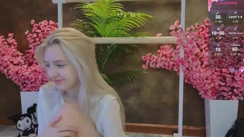 aishiro online show from March 6, 2025, 12:30 pm