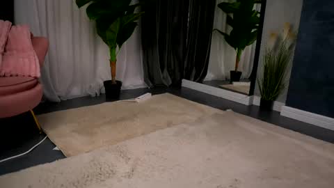 Aish online show from April 20, 2026, 10:07 am