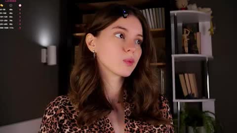 Aliza online show from September 12, 2025, 1:06 am