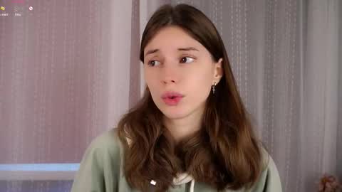 Aliza online show from September 17, 2025, 1:07 am