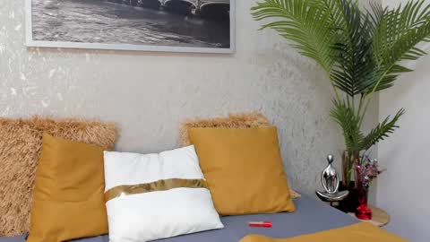 little aitana  online show from January 4, 2025, 6:19 pm