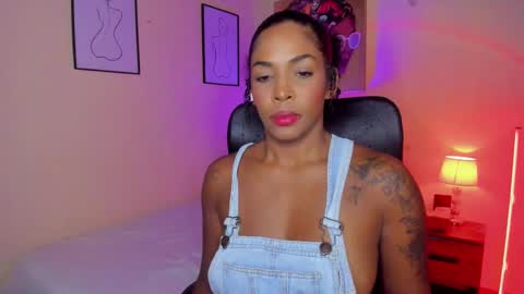 Aitana Brown online show from September 18, 2025, 9:50 pm