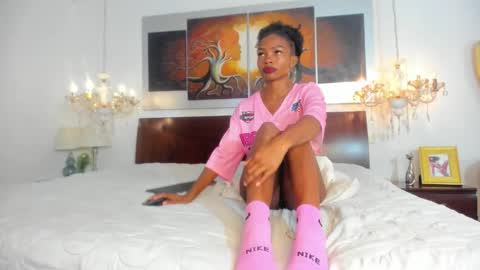 Aitana  online show from November 21, 2025, 7:01 pm