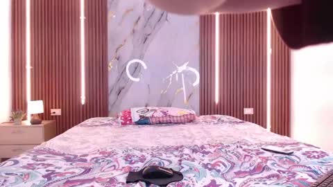 AIXA  online show from April 21, 2026, 2:51 am