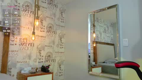 AIXA online show from September 15, 2025, 7:58 pm