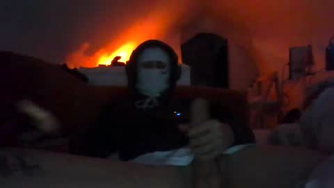 aj21999727 online show from October 26, 2025, 2:50 am