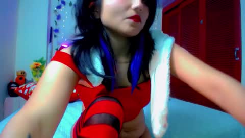 Akai Kraz  online show from December 19, 2025, 6:53 am