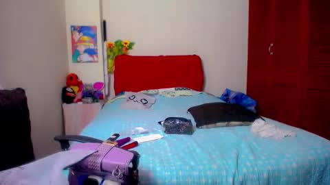 Akai Kraz  online show from February 14, 2026, 10:28 pm