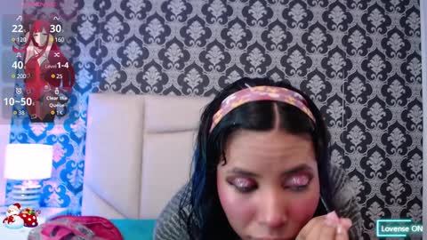 A K A N E  U W U online show from December 19, 2024, 12:01 pm