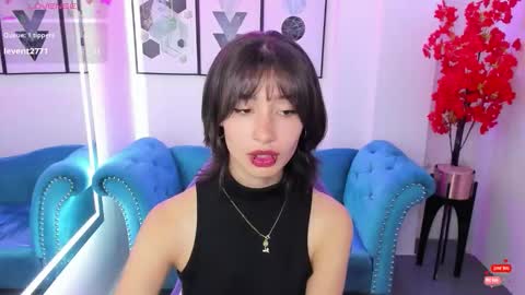 Azaka  online show from September 27, 2025, 12:32 pm