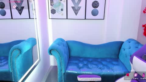 Azaka  online show from October 14, 2025, 12:50 pm